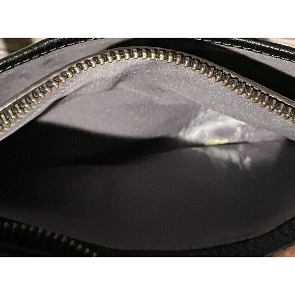 Vintage FOSSIL Black Pebble Grain Leather Zip-top Crossbody Bag - Picture 8 of 16